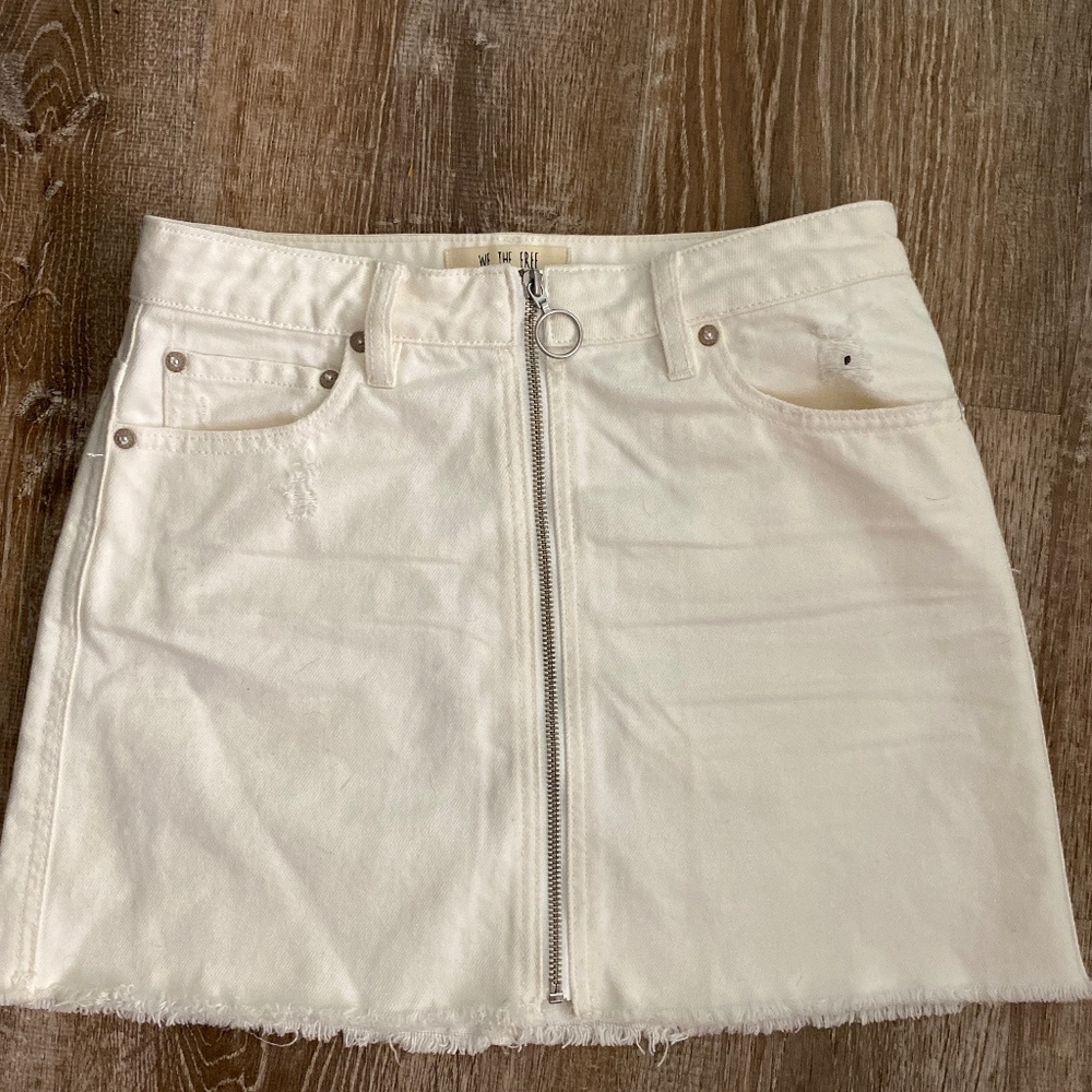 We the free white lightly destroy Jean skirt size 26